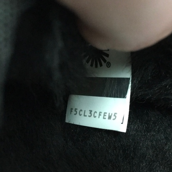 UGG Women's Classic Mini II 1016222 - Picture 7 of 8